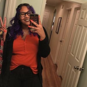 Meet your Posher, Eleasah